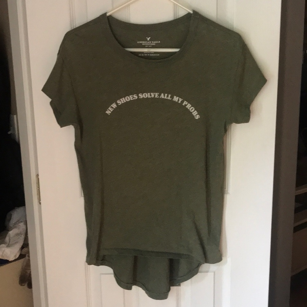 American Eagle tee.